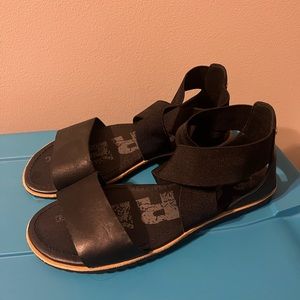 Sorel Strapped sandals